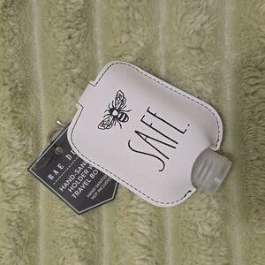 Rae Dunn Hand Santizer Case 🐝 Safe